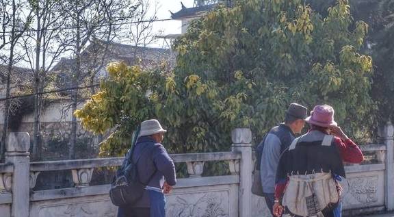 原创 四川这座城市有福了,被选中打造国家高铁枢纽,还是历史文化名城4