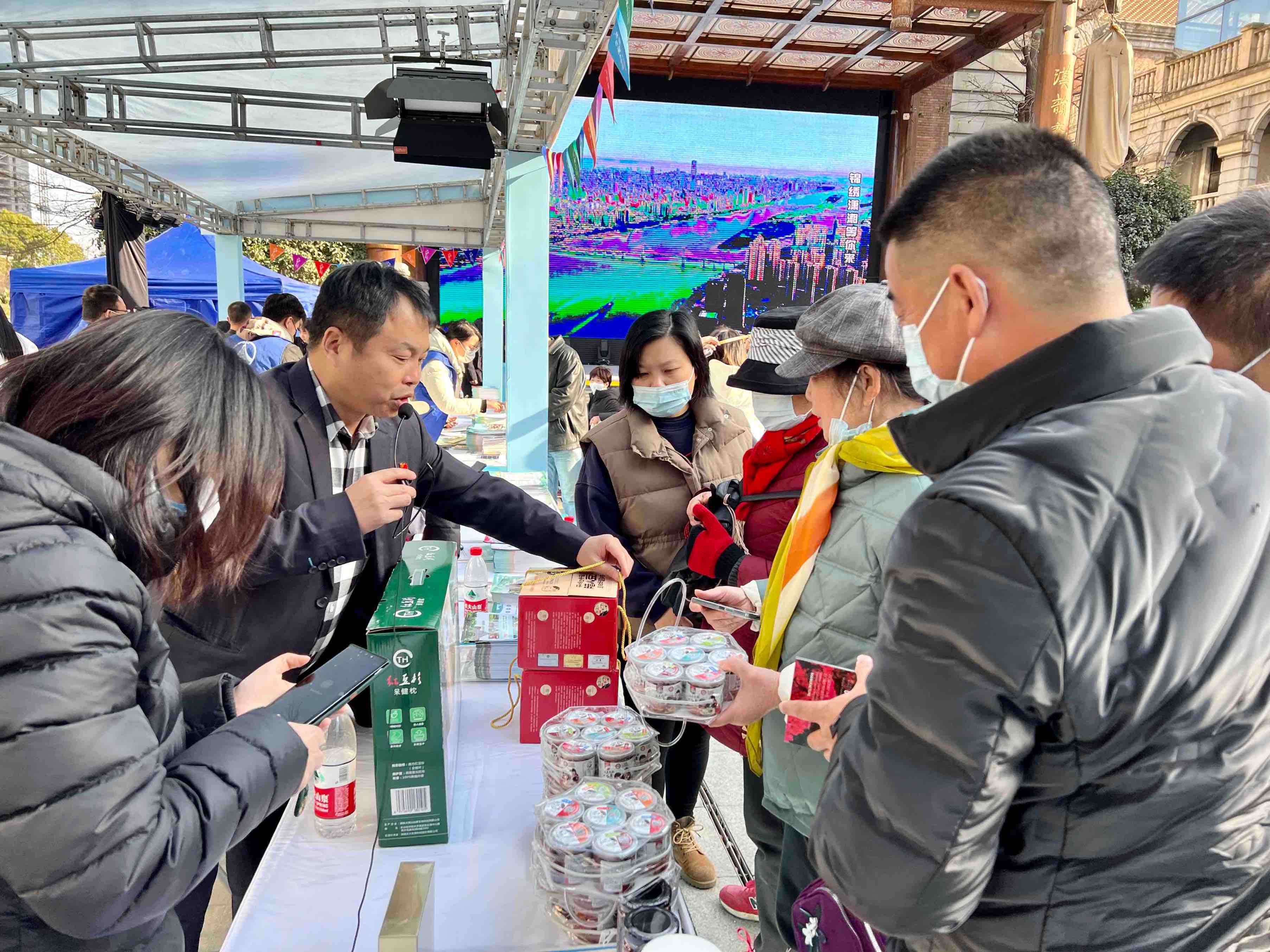 湖南在湖北武汉举办文旅产品售卖会2