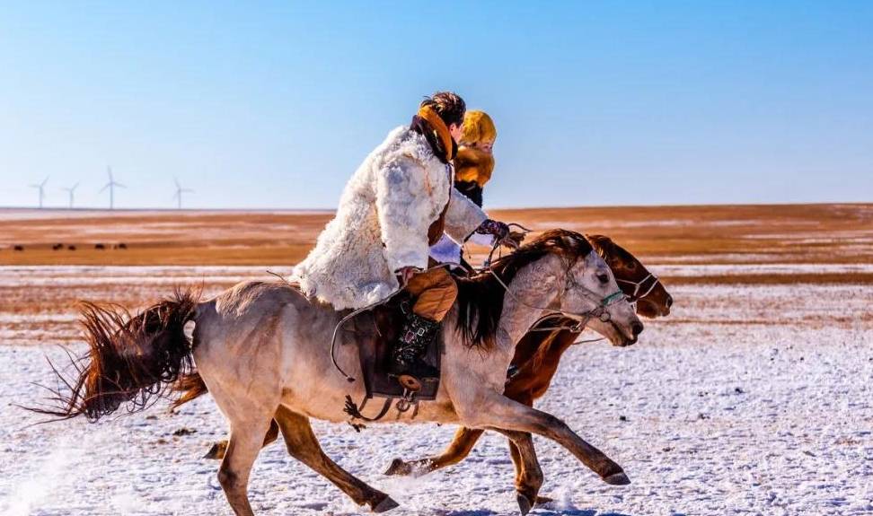 原创 比东北“亚雪”还美的公路，这条小众边境天路，资深驴友都想去！26