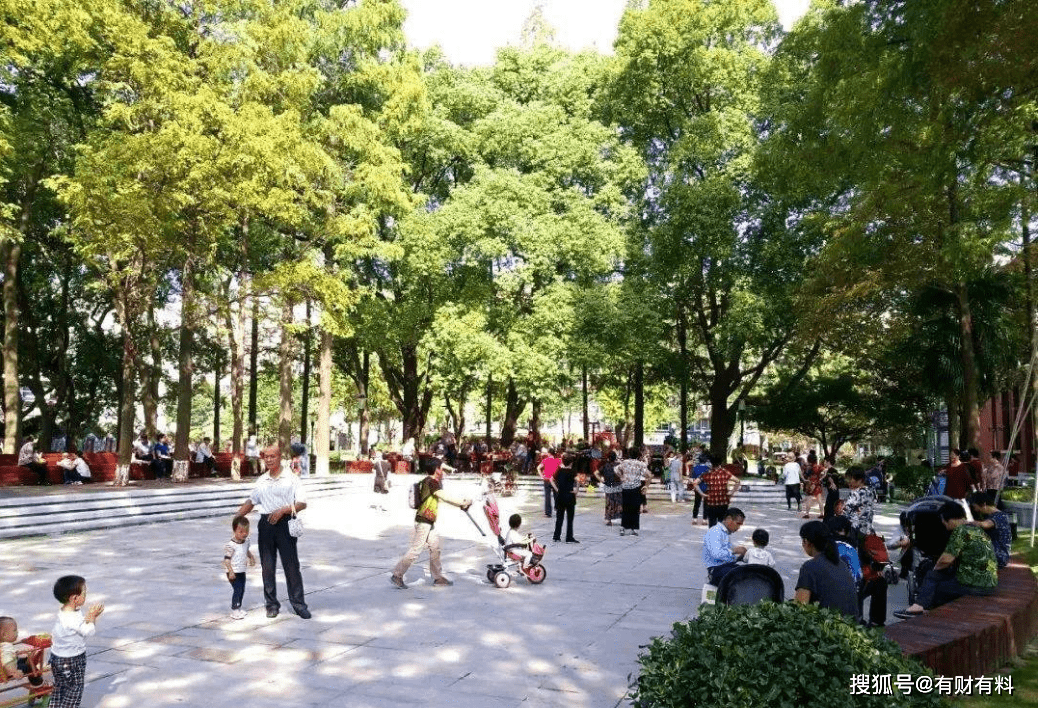 原创 一场大火过后,高层住宅2大缺陷暴露,过来人透露:还有3大硬伤6