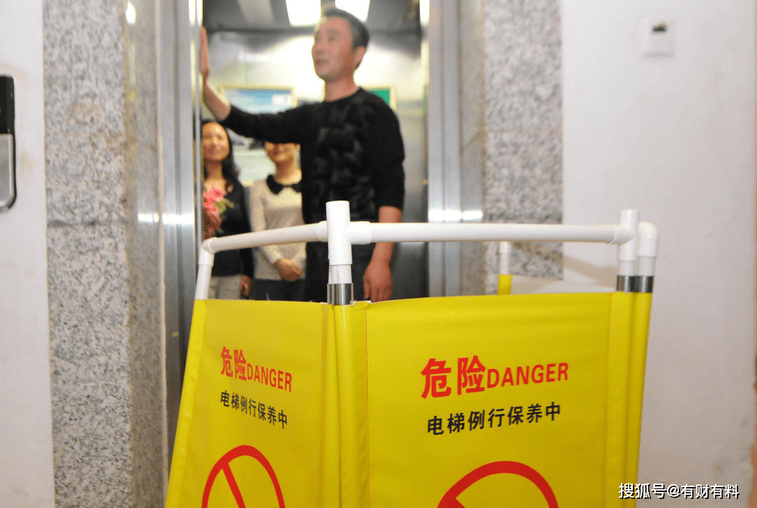 原创 一场大火过后,高层住宅2大缺陷暴露,过来人透露:还有3大硬伤7