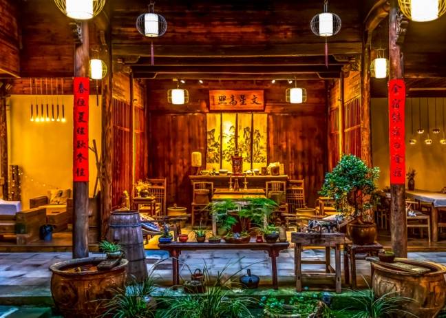 原创 找一隅角落小住几日,不需什么名山大川心,只念秀水青峦!1