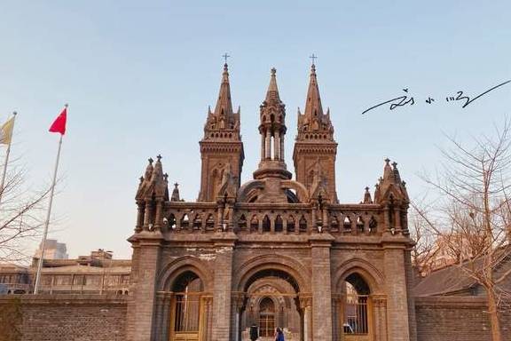 原创 沈阳有一座百年老教堂,是全国重点文物保护单位,却几乎没有游客2