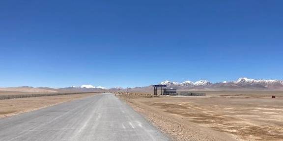 原创 单车独闯新藏线D8，出新入藏，甜水海老兵站到死人沟9