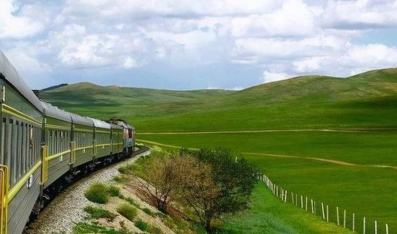 原创 国内最舒服的火车,全车只有软卧,全程一千公里夕发朝至一站直达4