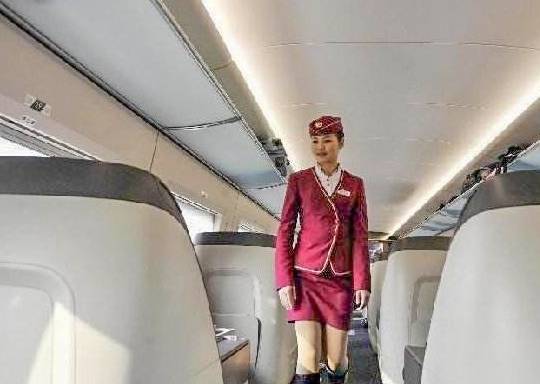 原创 国内最舒服的火车,全车只有软卧,全程一千公里夕发朝至一站直达6