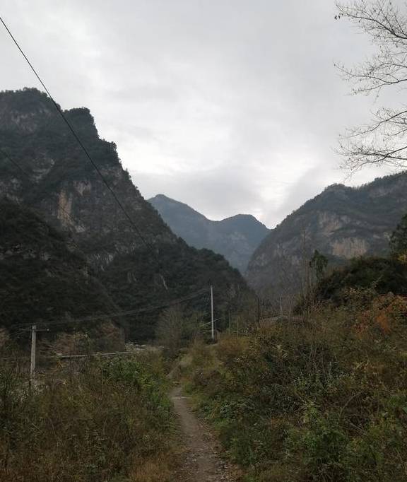 原创 仙人关,嘉陵江畔,吴王城遗址处,我看到不堪入目的一幕8