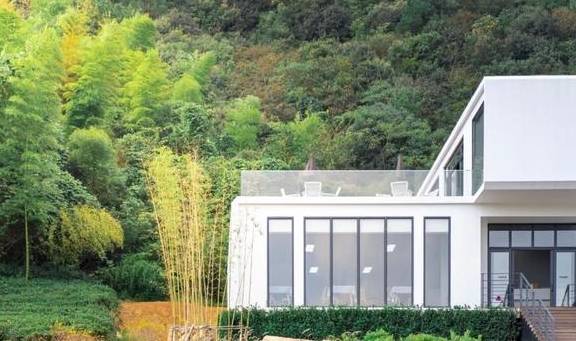 原创 比莫干山好玩,新发现耗资十亿的宝藏地,茶园野奢帐篷屋不输南非10