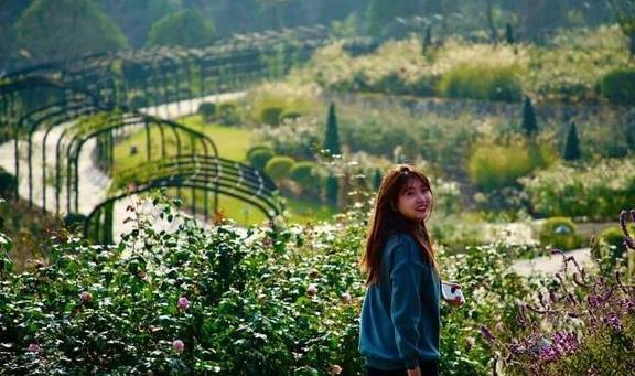 原创 比莫干山好玩,新发现耗资十亿的宝藏地,茶园野奢帐篷屋不输南非35