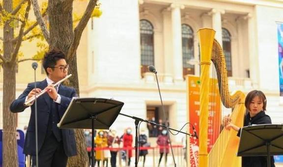 原创 美爆了！银杏最佳观赏期已至，黄浦这几处“金光大道”等你来打卡3