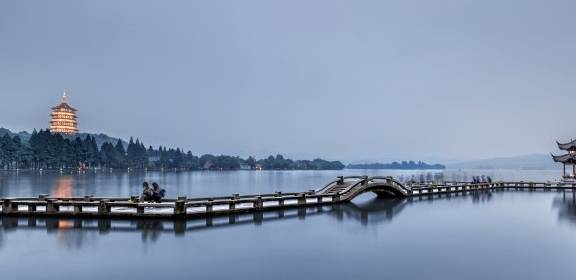 原创 市的发展一定好于区？杭州这个区撤县设区第三年就入选百强区2