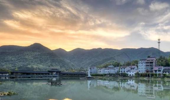 原创 25个不可错过的目的地,中国的这个地方也上榜了2