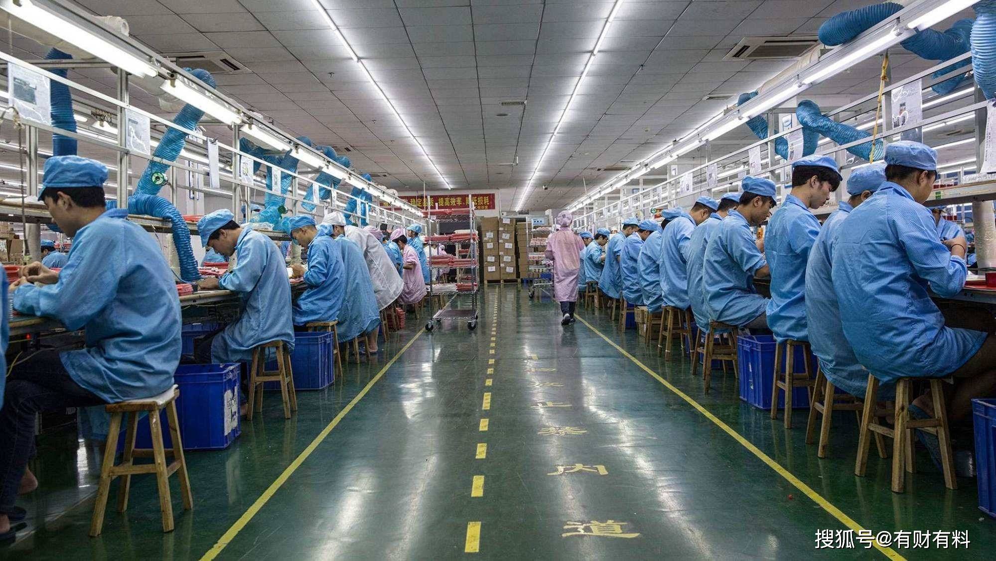 原创 保安每月工资2000元,为何鲜有人选择辞职?背后原因很少人懂4