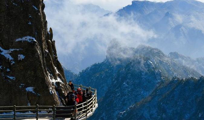 原创 老君山：追梦你的白雪，你却馈赠天宫云海22