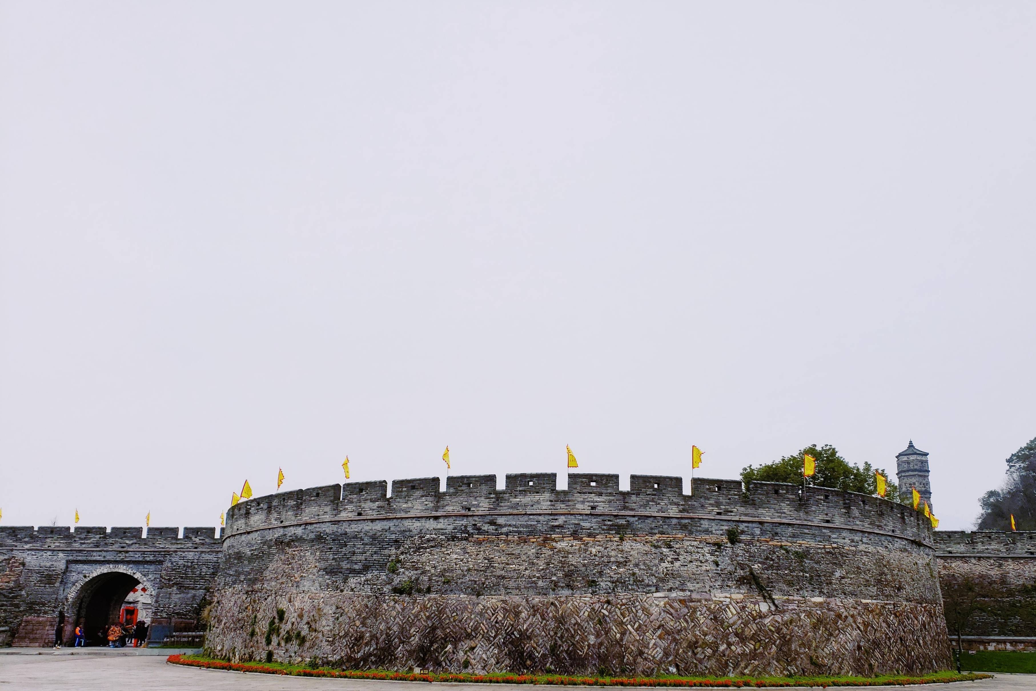 原创 曾经地位显赫,浙江这座低调的旅游城市,今看起来落后却极具古韵2