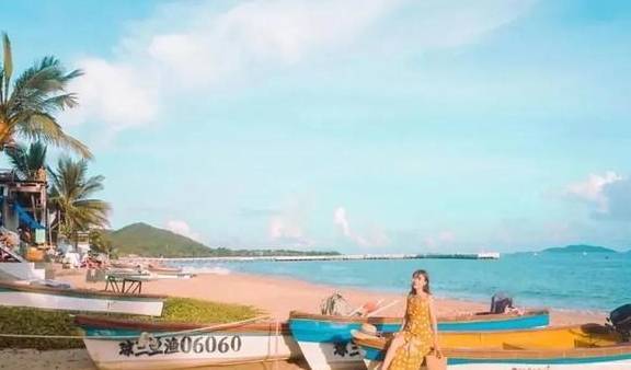 原创 刘雯最新海滩大片美出天际，看完这篇，你也能get同款4