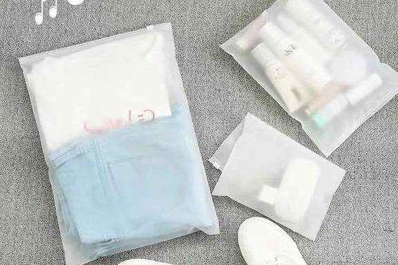 原创 刘雯最新海滩大片美出天际，看完这篇，你也能get同款34