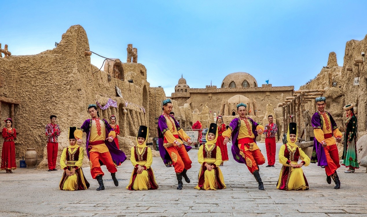 2021年上海援疆摄影大赛优秀作品展在叶城举办2