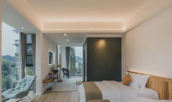 原创 韶关丹霞山附近最美的民宿,全景落地玻璃房,赏山景,看日落,美16