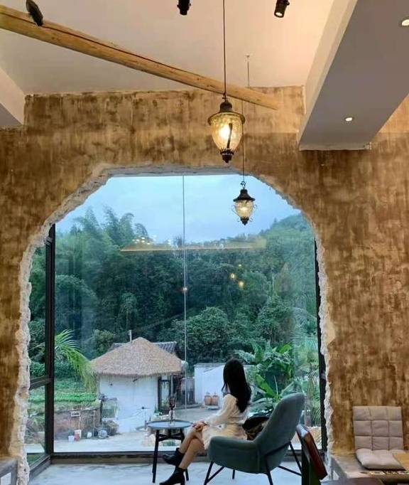 原创 韶关丹霞山附近最美的民宿,全景落地玻璃房,赏山景,看日落,美10