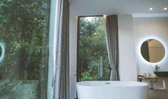 原创 韶关丹霞山附近最美的民宿,全景落地玻璃房,赏山景,看日落,美19