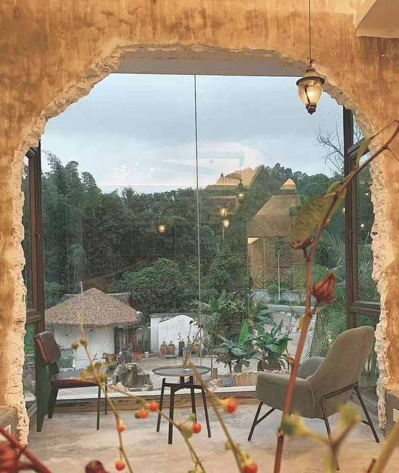 原创 韶关丹霞山附近最美的民宿,全景落地玻璃房,赏山景,看日落,美29