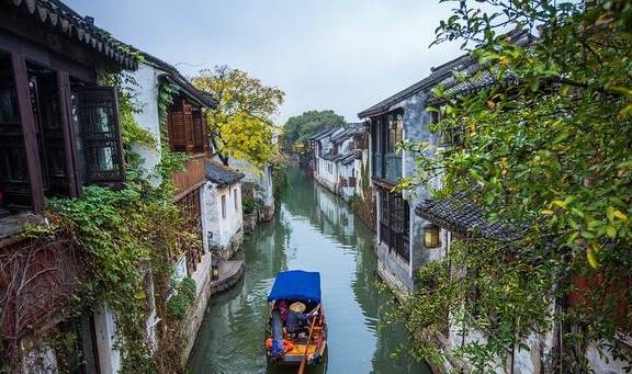 原创 江南水乡古镇众多,为何周庄成为第一?翻开历史或许是因为这个人2