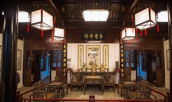 原创 江南水乡古镇众多,为何周庄成为第一?翻开历史或许是因为这个人8