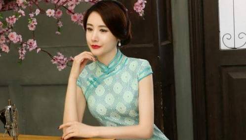 原创 韩国美女来中国,借着旅游的由头,其实主要是为了这两样东西2