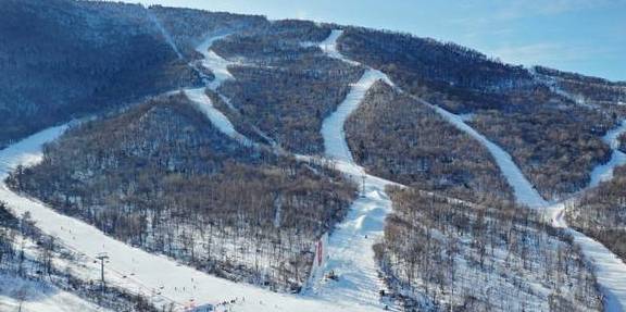 原创 「盘点」吉林四大知名滑雪场,滑雪还能赏雾凇,南方人从来没见过2