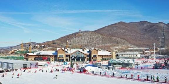 原创 「盘点」吉林四大知名滑雪场,滑雪还能赏雾凇,南方人从来没见过3