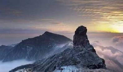 原创 下雪的梵净山，你一定没有亲眼看过，银装素裹，满地雪白1