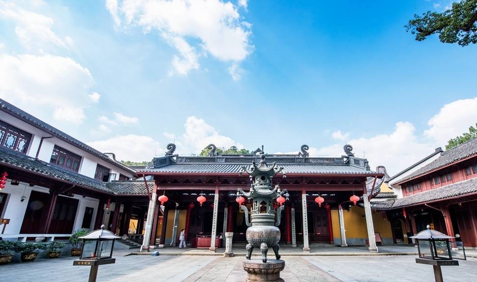 原创 杭州第一网红寺庙,位于灵隐寺附近,和附近庙宇合称三天竺9