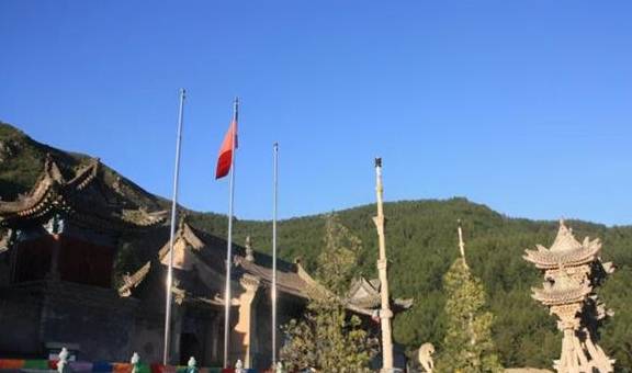 原创 踏上五台山 人间仙境龙泉寺2