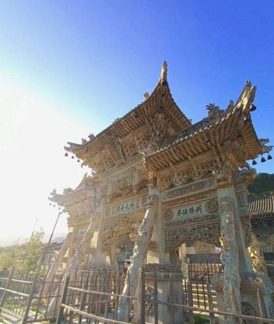 原创 踏上五台山 人间仙境龙泉寺8