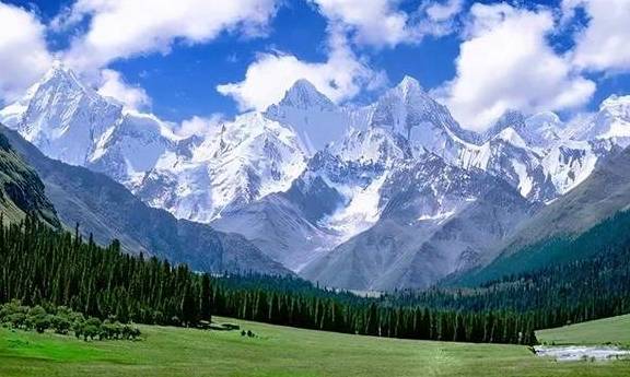 原创 女县长策马奔腾的伊犁有多美?让可可托海的男人等得心碎23