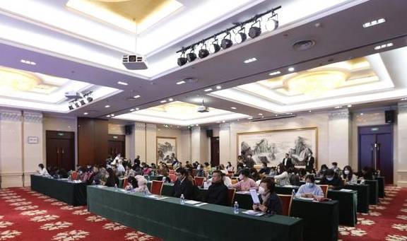 原创 冬季来长白山不封山只疯玩！长白山粉雪节启动4