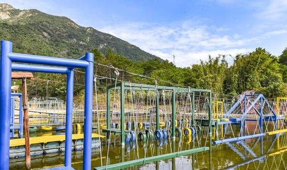 原创 牛!修建了广东第一座玻璃桥的景区,还炒火了广州人最爱的禾雀花8