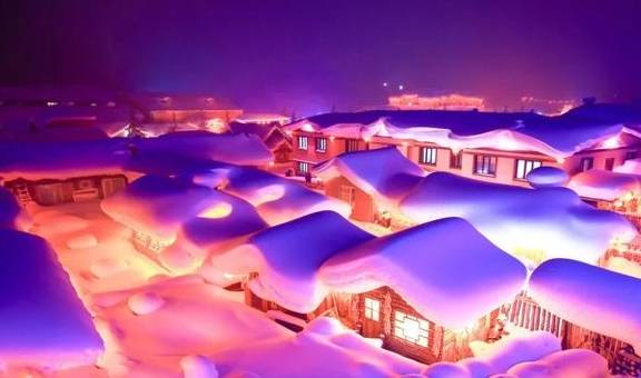 原创 带你玩转冰雪王国!体验冰灯雪雕冬捕节33