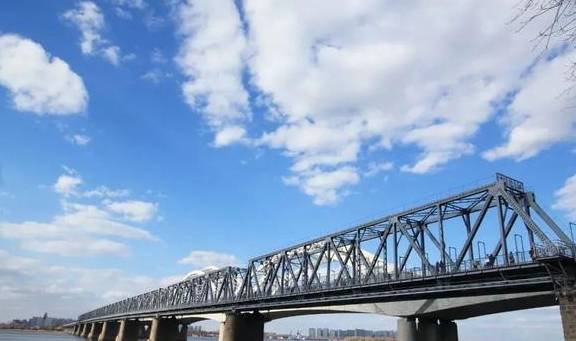 原创 带你玩转冰雪王国!体验冰灯雪雕冬捕节65