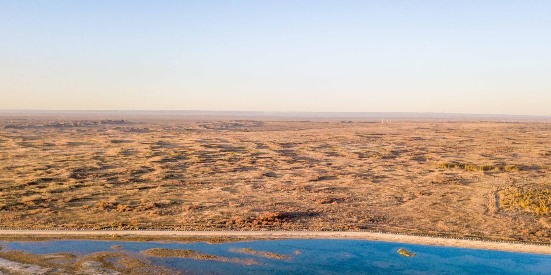 原创 甘肃也有水天一色的湿地公园,有优越原生态环境,是动植物的天堂12