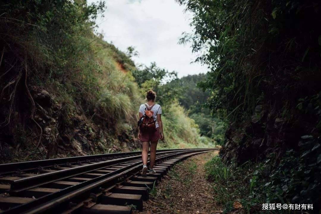 原创 农村光棍很多?有3类却不愁娶媳妇,就算没钱媒婆也愿意上门提亲2