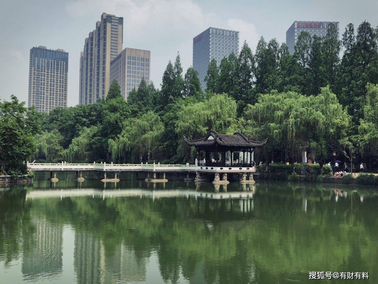 原创 想要卖房的人留意了！房子周边若出现以下5种迹象，不要急着卖了5