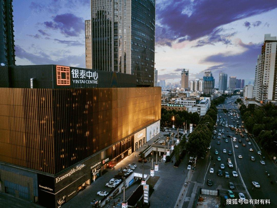 原创 与马云称兄道弟,赚走马云200多亿,还迎娶了小自己21岁女明星4