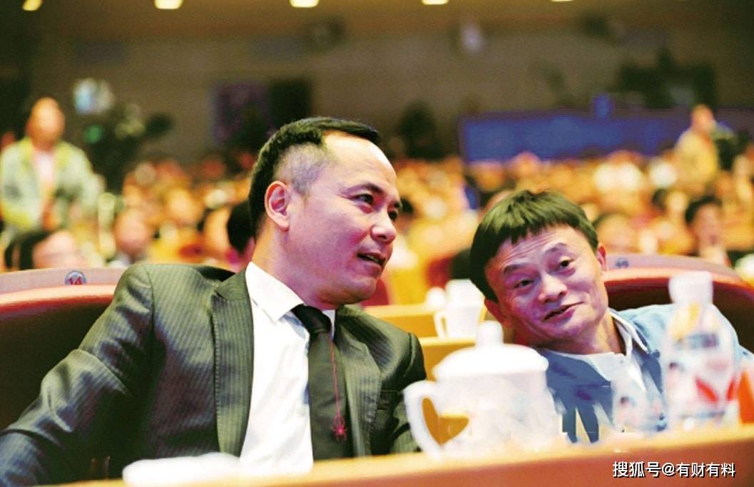 原创 与马云称兄道弟,赚走马云200多亿,还迎娶了小自己21岁女明星5