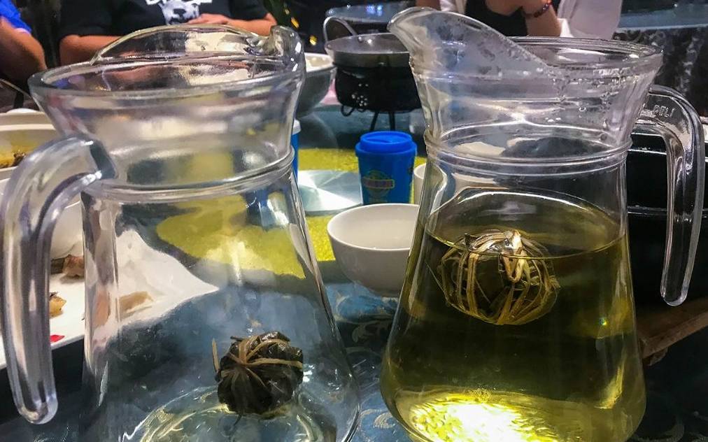 原创 6个人去三亚一餐厅吃饭，七个菜花了465块，你觉得价格如何？5