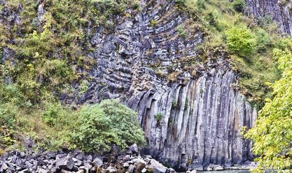 原创 奇特的火山遗迹,神奇的自然景观,大自然精雕细琢的完美艺术品11