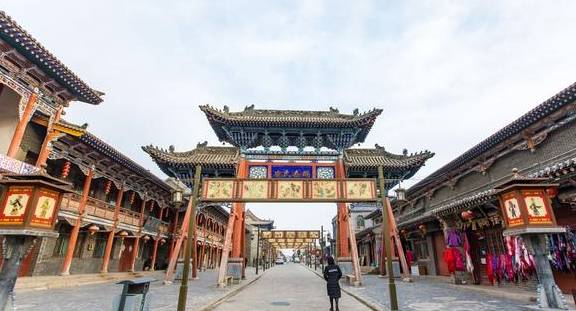 原创 距离西宁1h的这个地方常被人忽视,却是拥有600年历史的古镇2