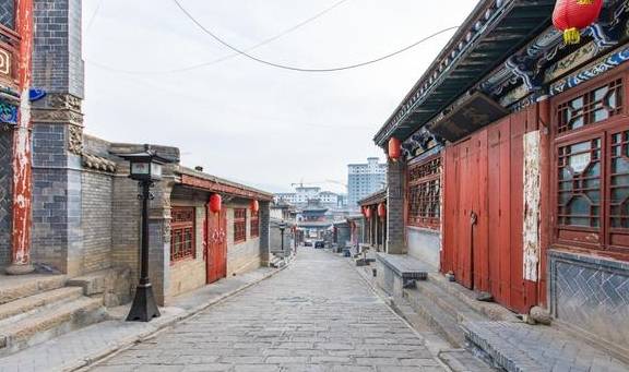 原创 距离西宁1h的这个地方常被人忽视,却是拥有600年历史的古镇9