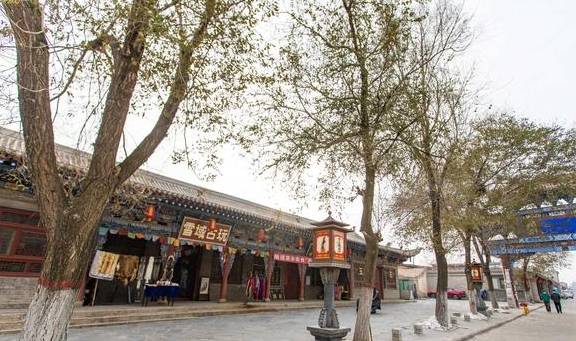 原创 距离西宁1h的这个地方常被人忽视,却是拥有600年历史的古镇17